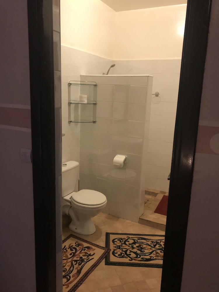 Standard Twin Room (Palmier) photo 3