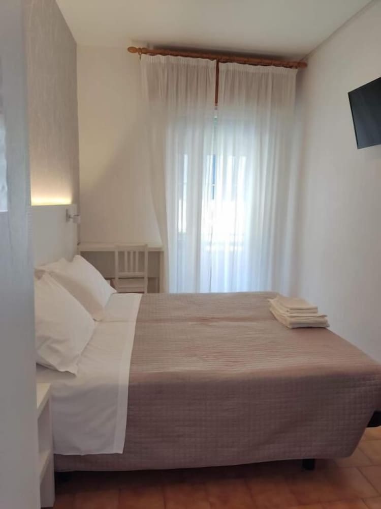 Double or Twin Room, Balcony
