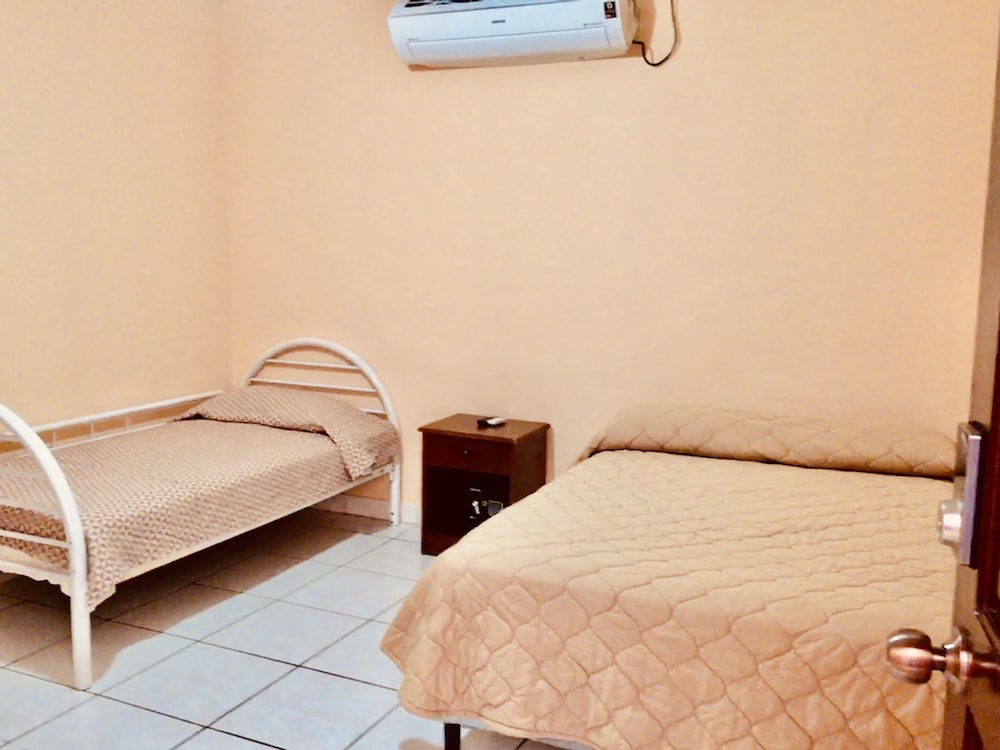 Standard Triple Room, 1 Double or 2 Twin Beds, Non Smoking