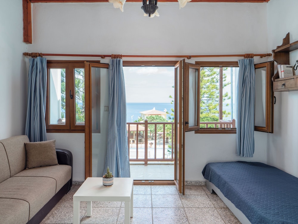Two Bedroom Apartment for 6 people