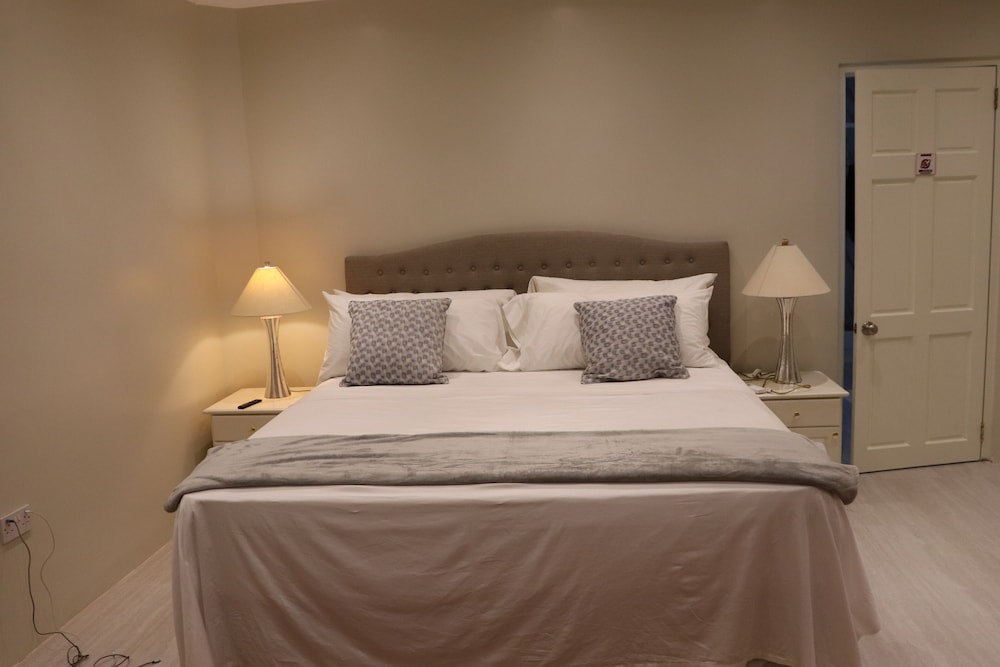 Family Apartment, 2 Bedrooms, Ocean View photo 2