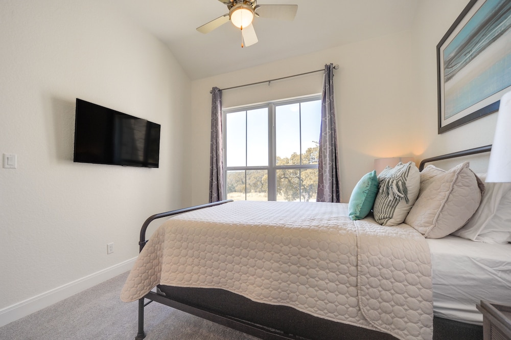 House (3 Bedrooms) photo 2