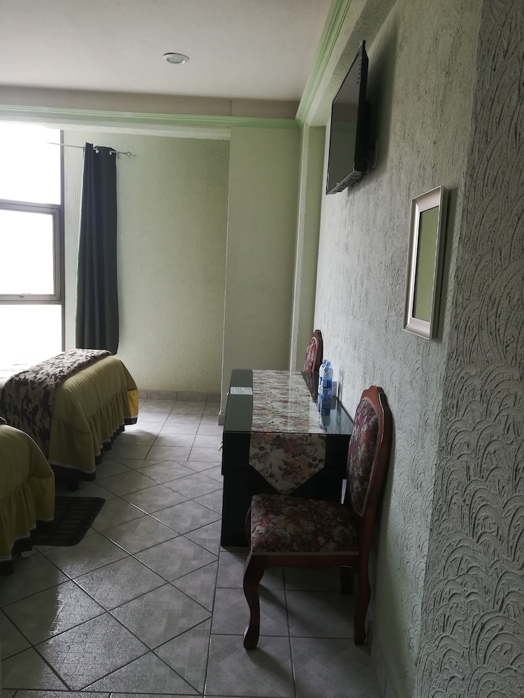 Double Room, 2 Double Beds photo 2
