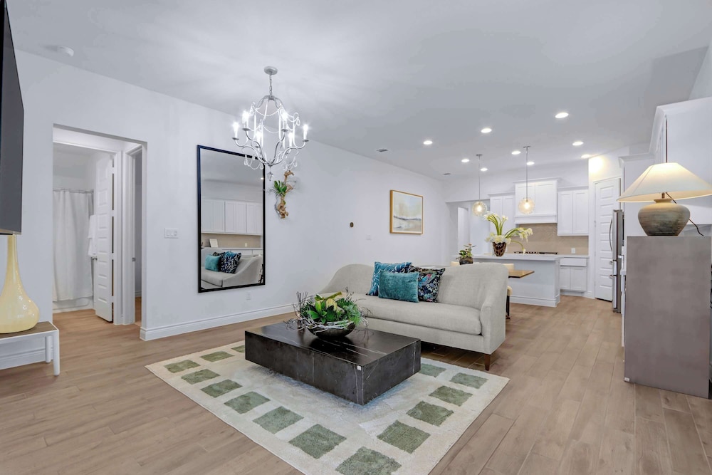 House, Multiple Beds, Patio, Garden View (Legacy Haus)