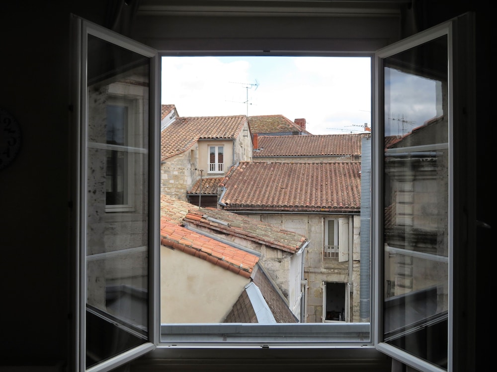 Basic Apartment, City View (T2) photo 2