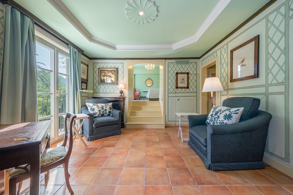 Exclusive Suite photo 2