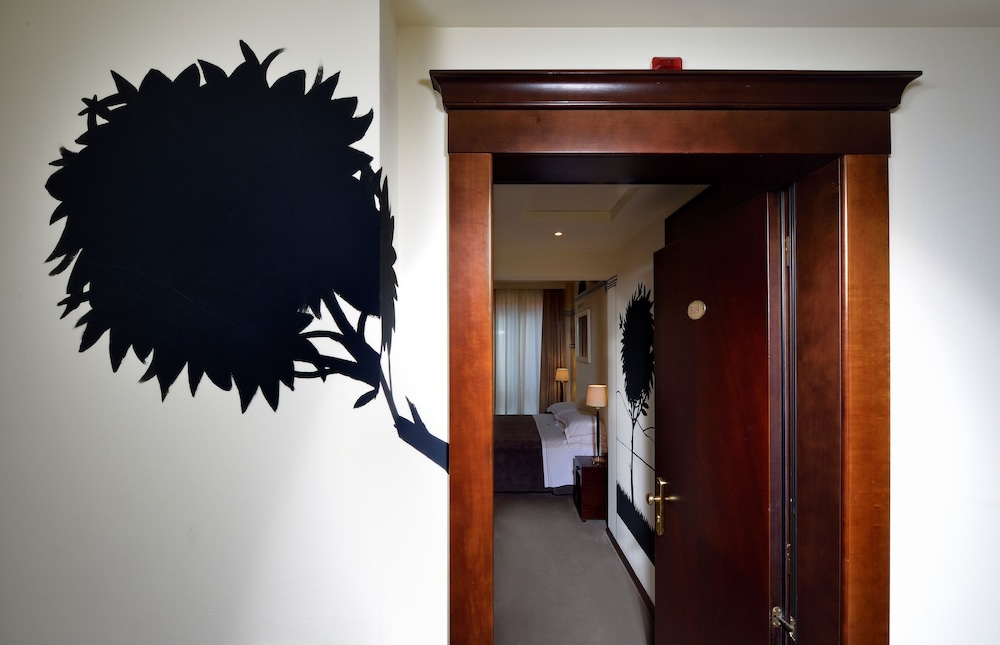 Classic Double Room - Photo 26