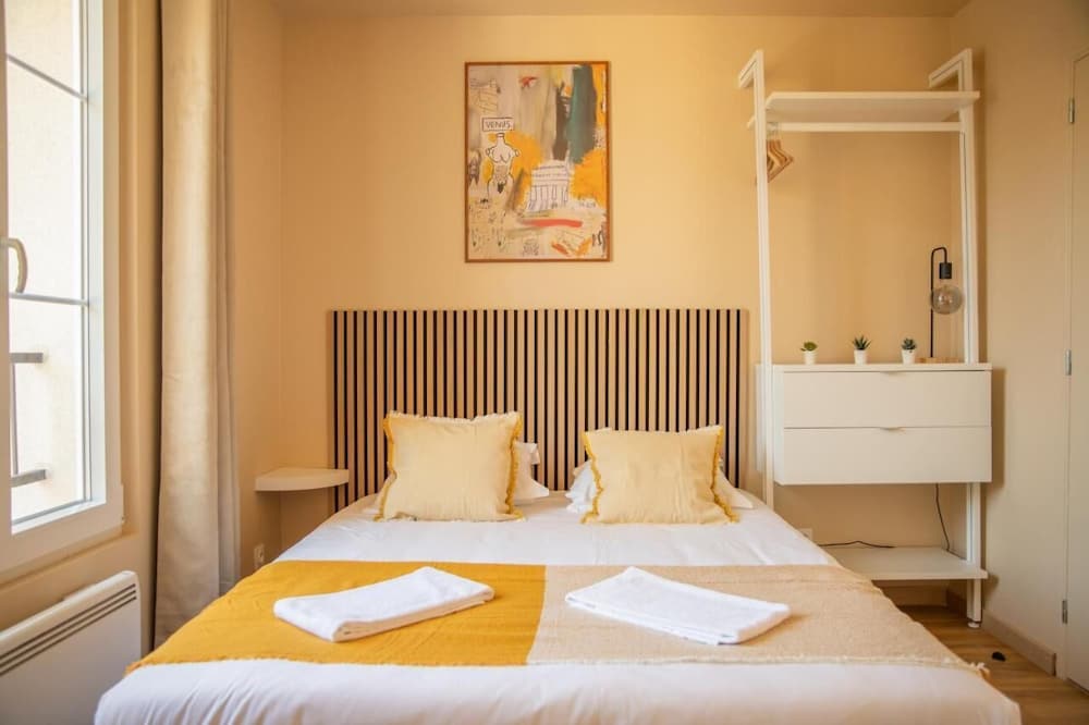 Classic Suite, 2 Bedrooms, Kitchenette