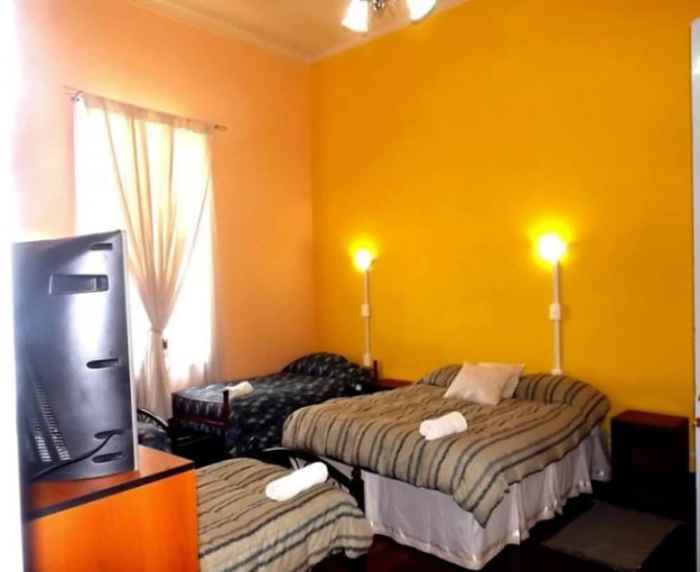 Triple Room, 3 Twin Beds, Private Bathroom