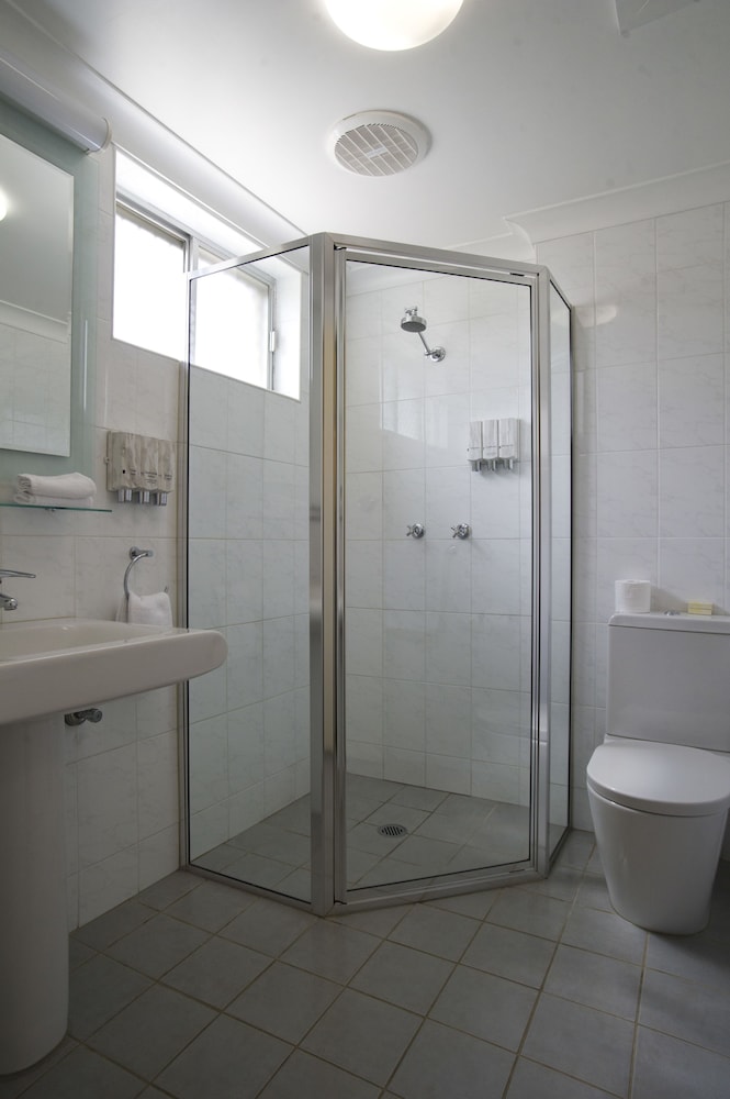 Twin Room - Photo 4