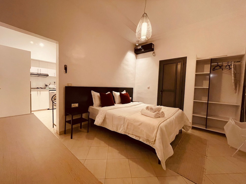 Apartment, City View photo 3