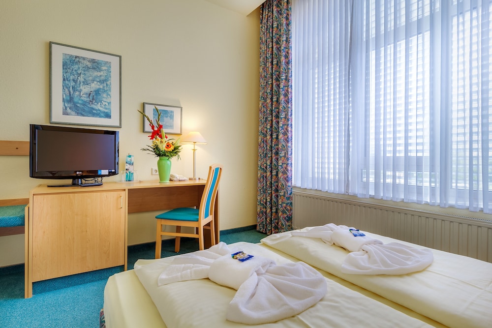 Economy Double Room - Photo 4