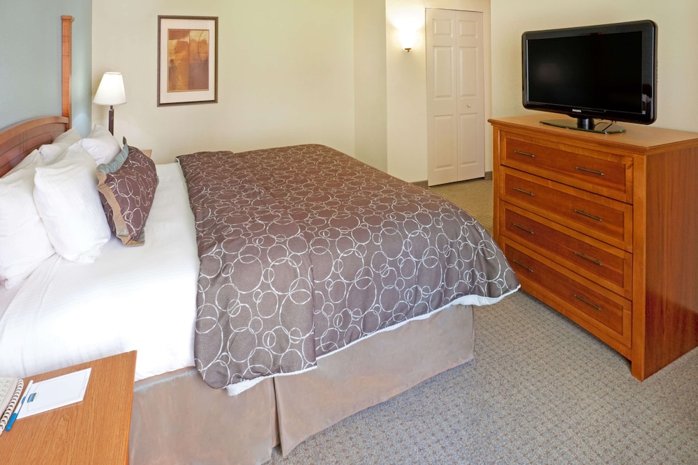 Suite, Multiple Beds (Two Bedroom) - Photo 1