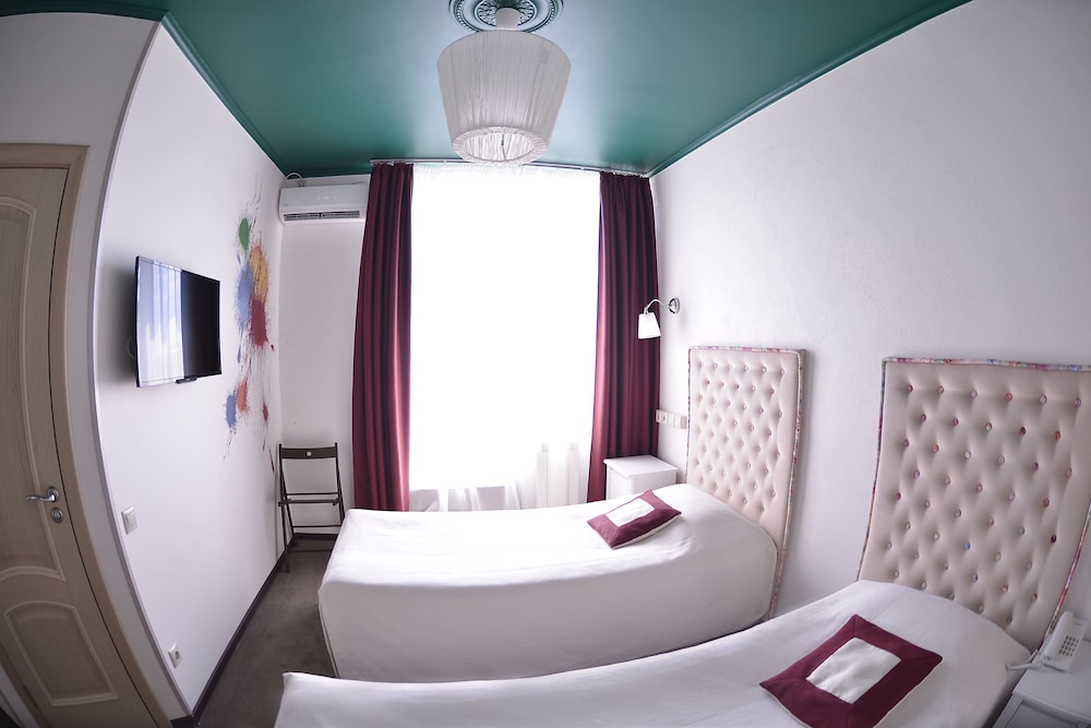 Superior Double Room, 1 Double Bed, Balcony, City View photo 2