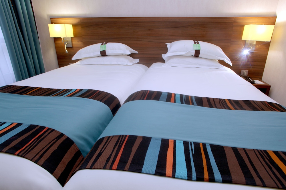 Standard Room, Multiple Beds