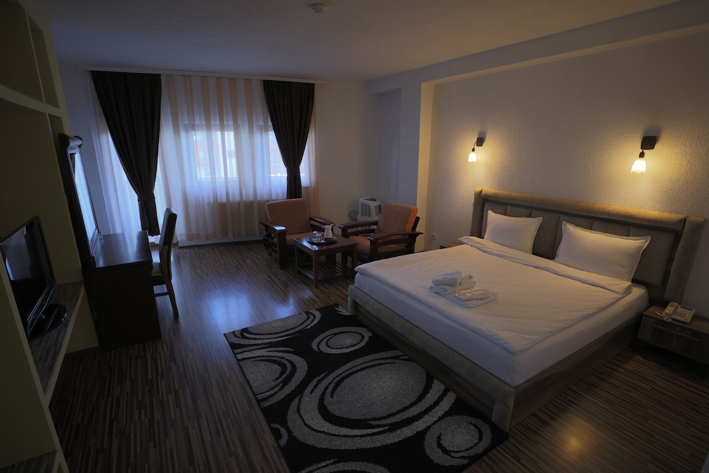 Deluxe Double Room photo 2