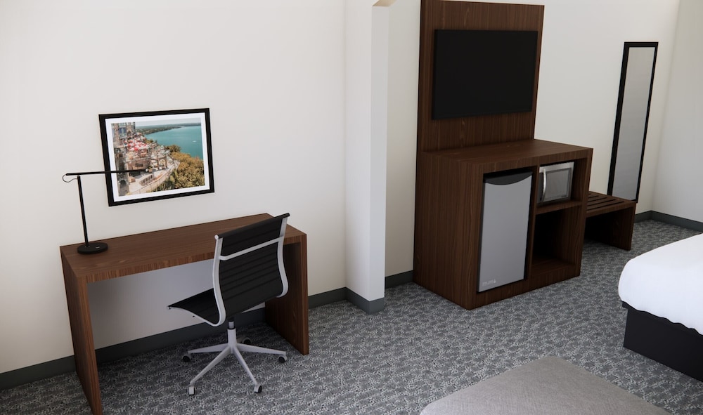 Suite, 2 Queen Beds - Photo 7