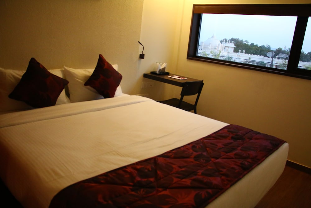 Standard Double Room photo 2