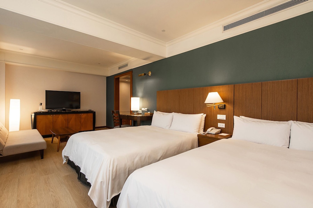 Deluxe Twin Room photo 2