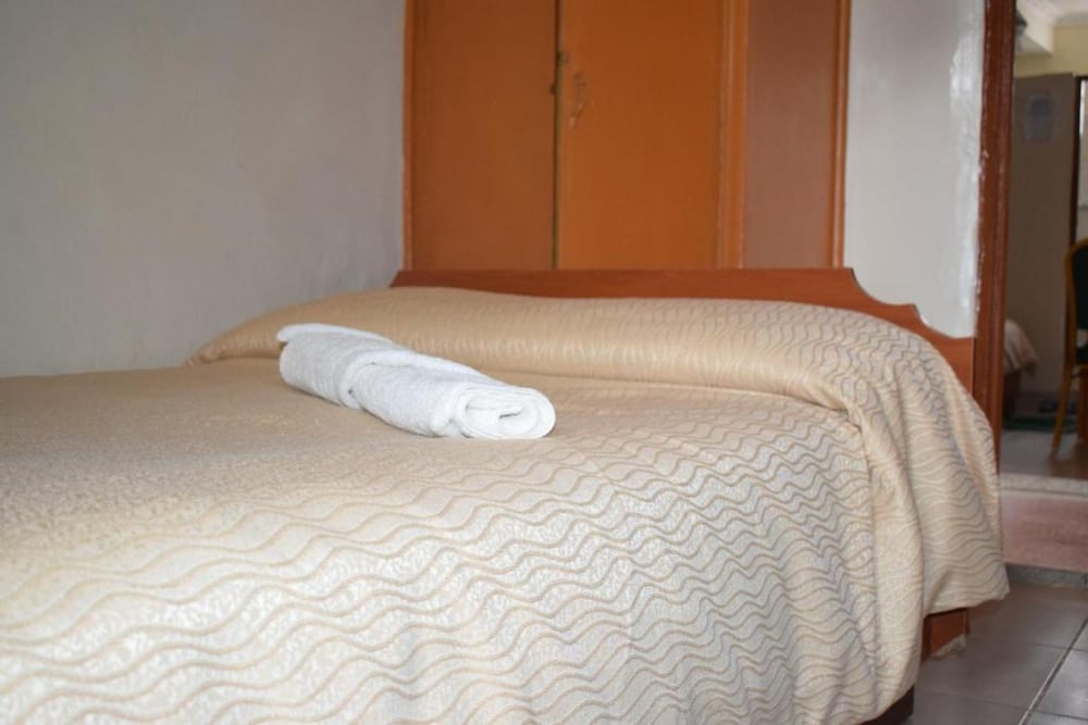 Standard Room photo 2