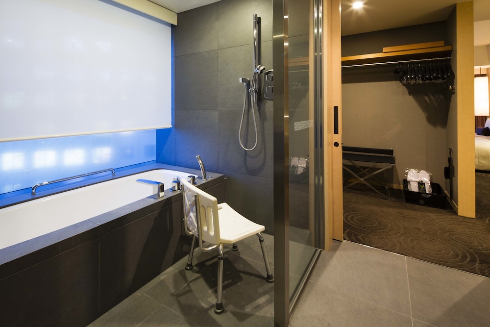 Accessible Premier Corner Twin, Non Smoking