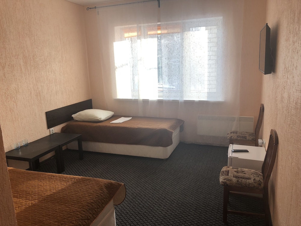 Basic Twin Room, Garden View photo 2