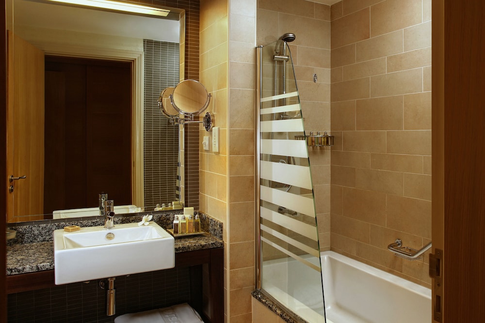 Room, 2 Twin Beds, Balcony, Sea View