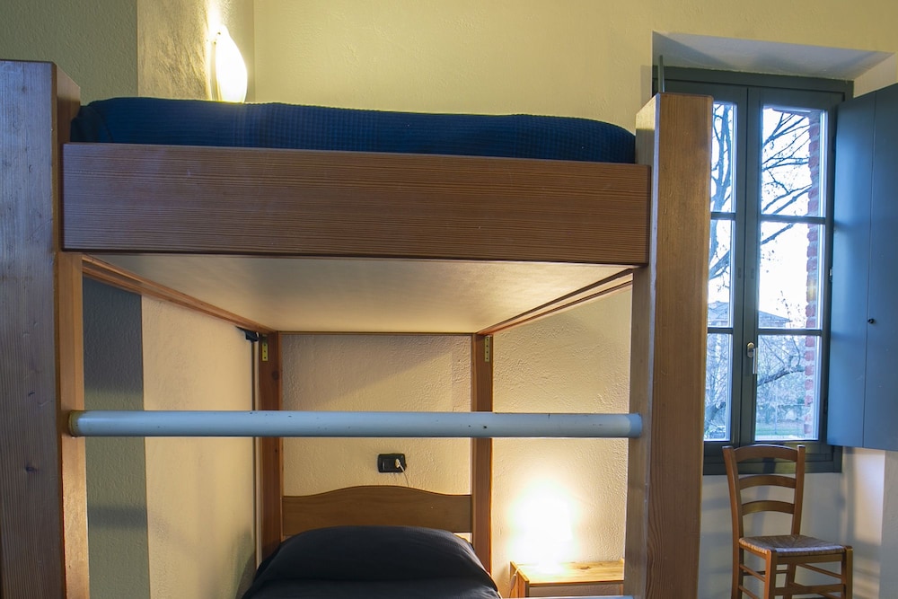 Shared Dormitory, Mixed Dorm, Private Bathroom (6 beds) photo 3