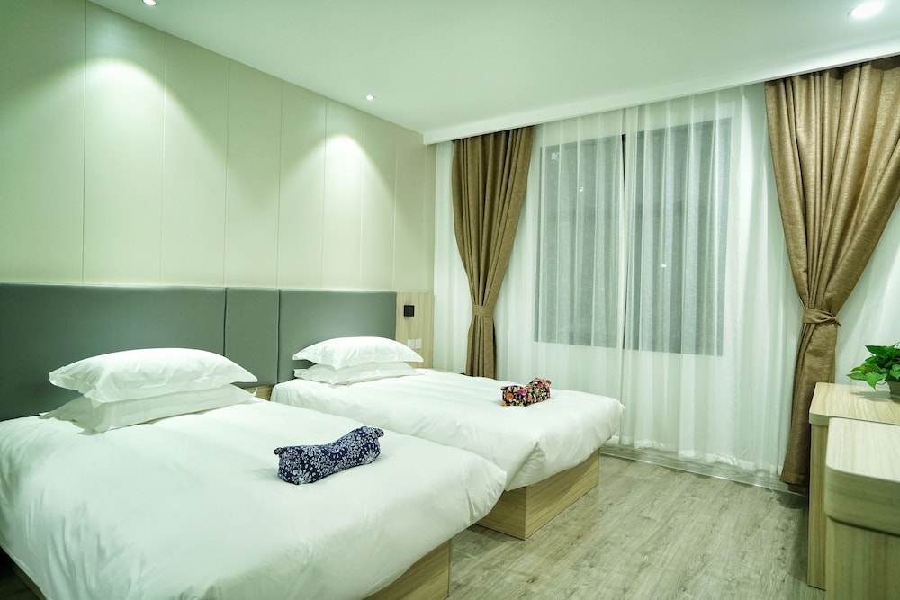 Comfort Twin Room photo 2