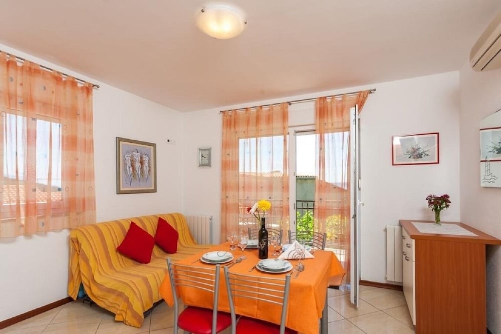 Apartment (Led - near sea - A3(2+2)) photo 2