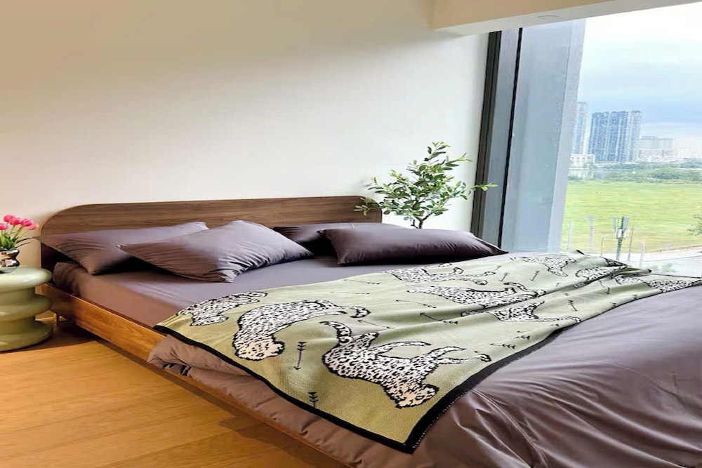 Grand Suite, 1 Bedroom, Club Lounge Access, City View photo 2