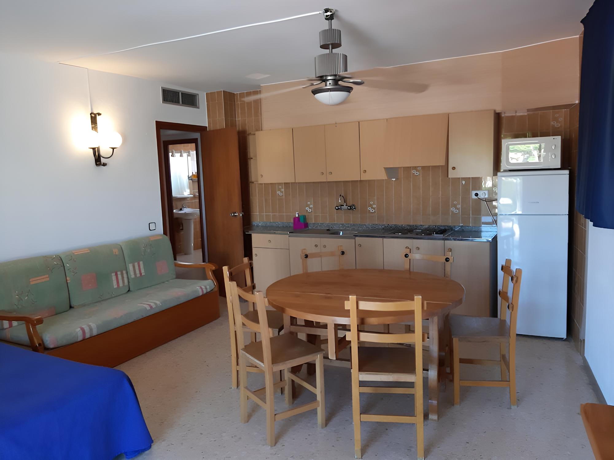 Apartment (3/5) - Photo 3