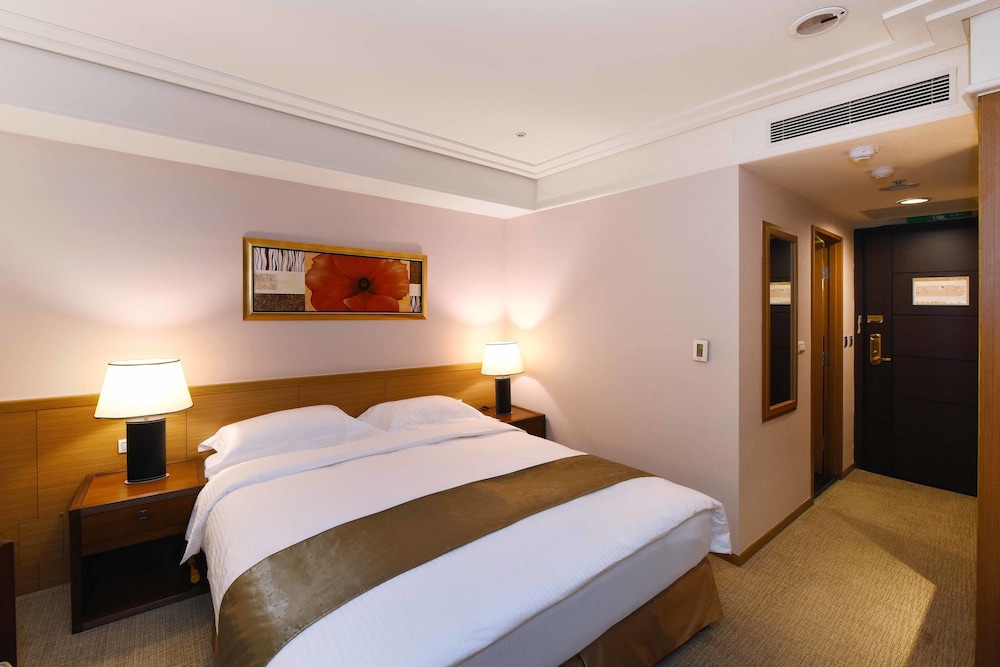 Superior Double Room - Photo 3