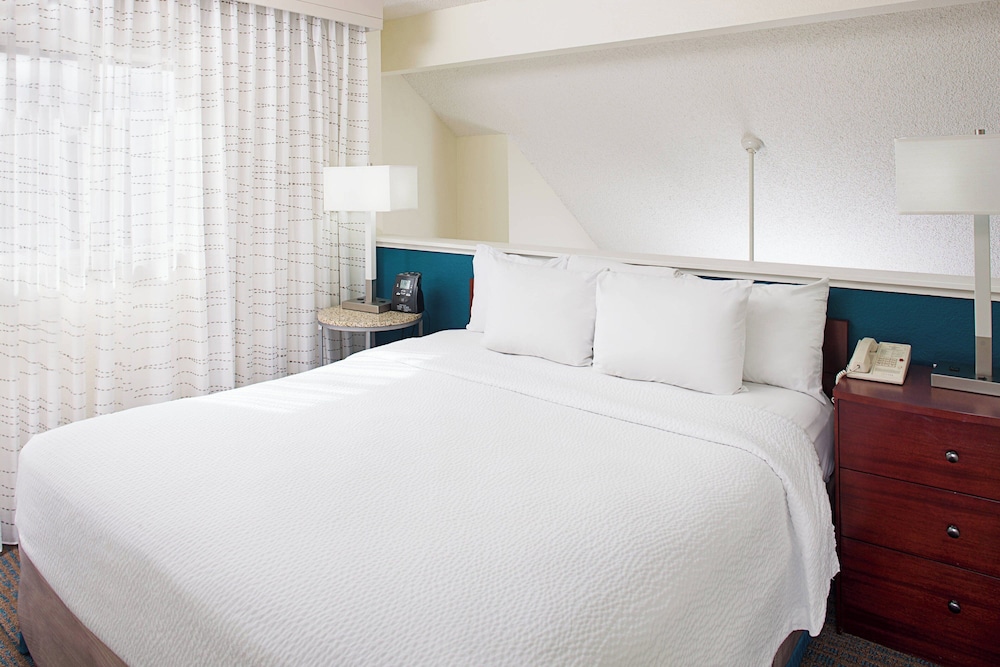 Suite, 2 Bedrooms, Non Smoking photo 3