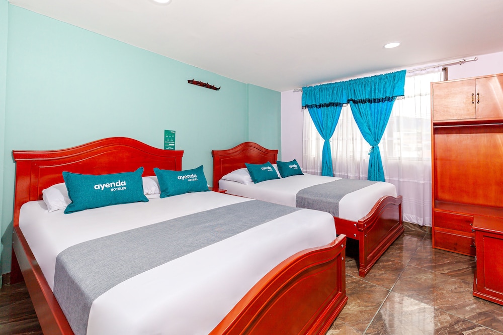 Standard Quadruple Room
