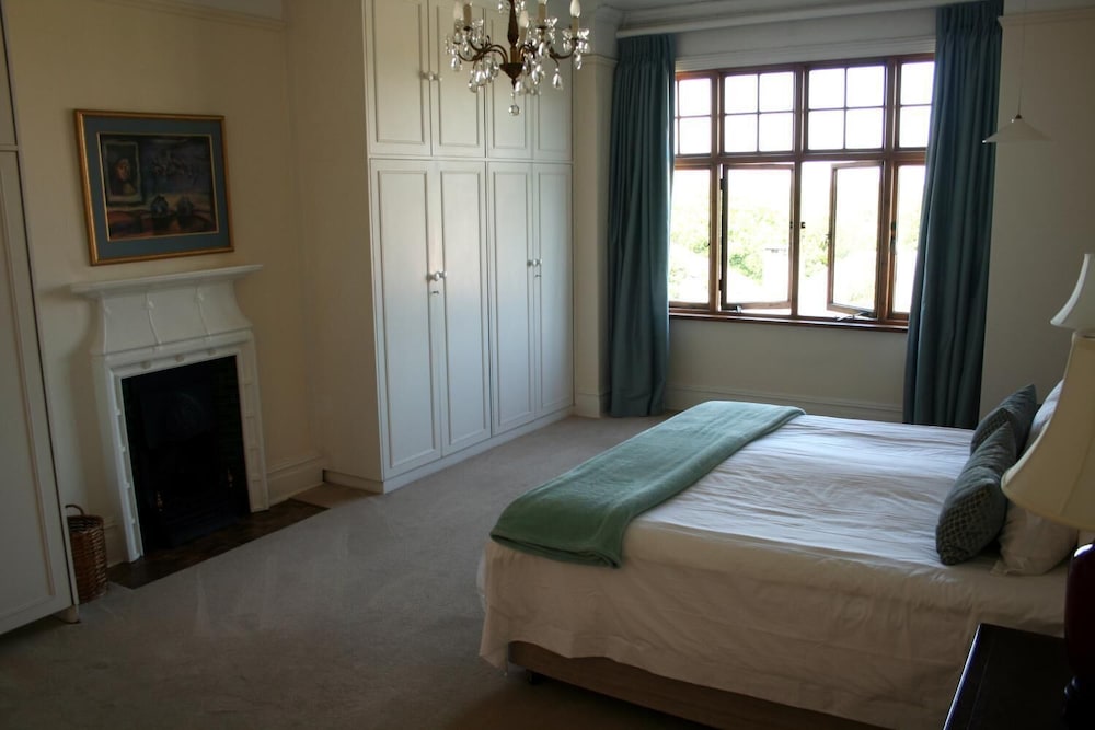 Poolside Double Room with Shower