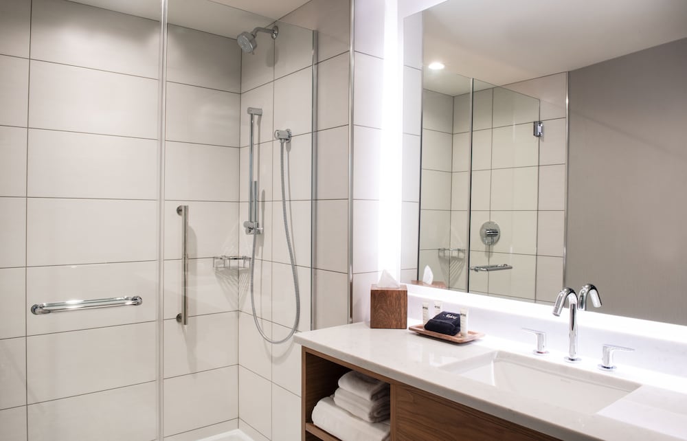 Suite, 2 Bedrooms (Water View) photo 2
