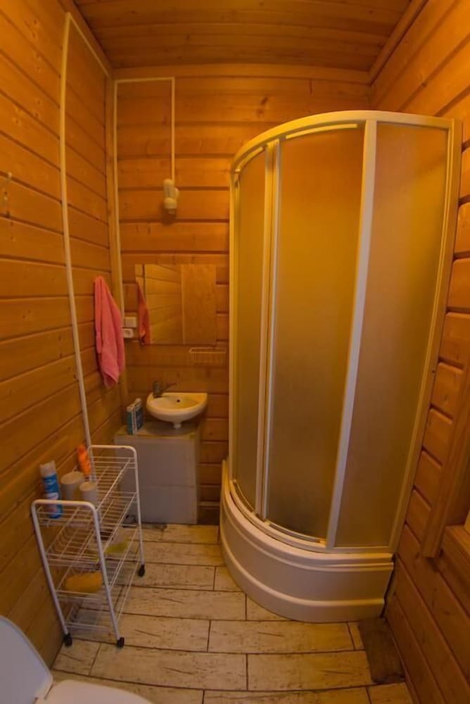 Twin Room (Cottage 1) photo 2