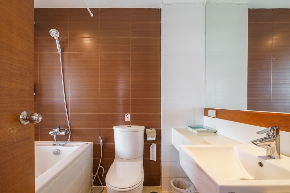 Deluxe Superior Suite photo 2