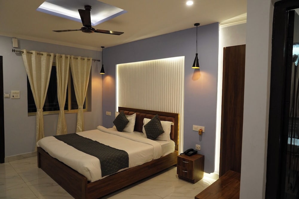 Superior Room, Mountain View