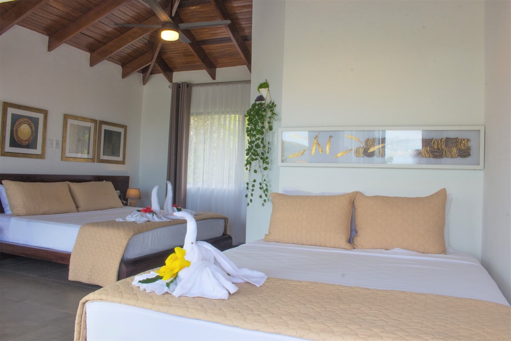 Superior Double Room, Multiple Beds, Accessible, Ocean View