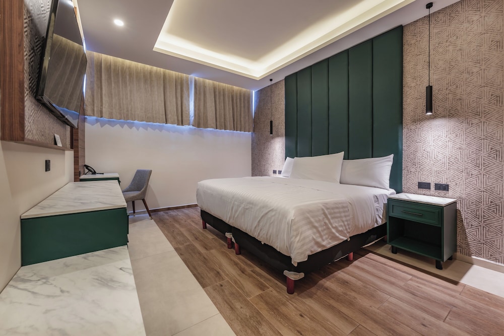 Deluxe Room - Photo 1