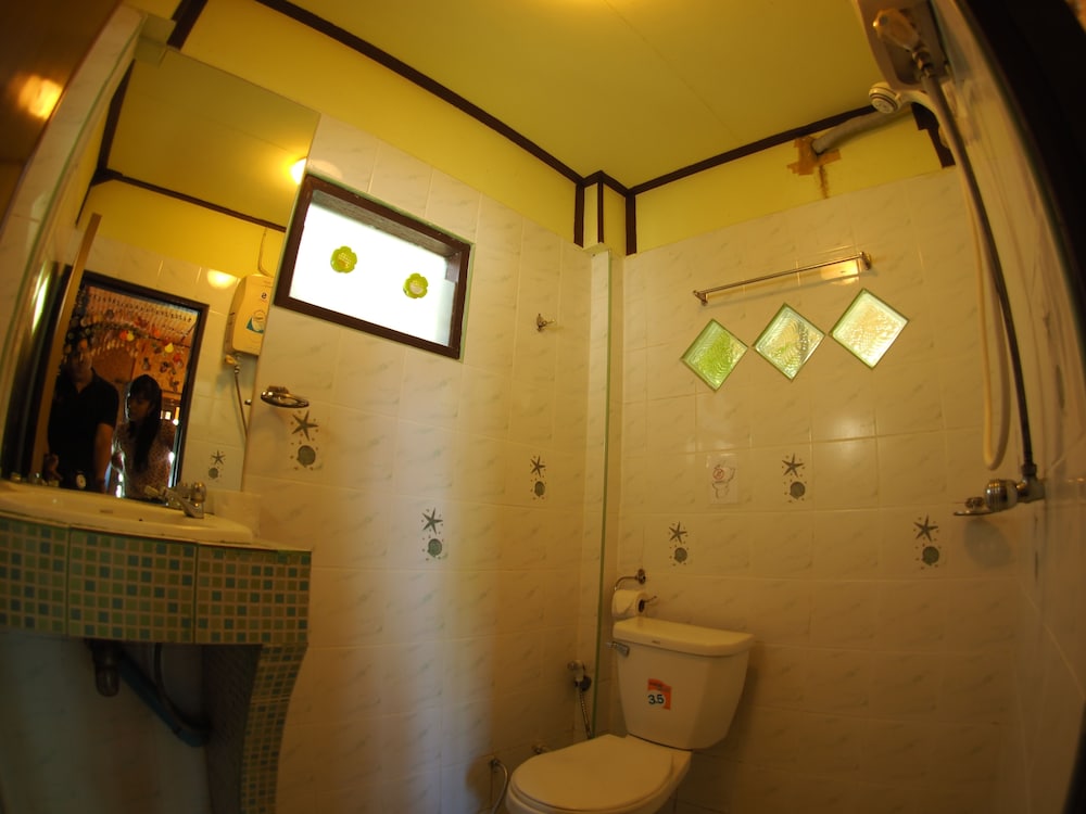 Bungalow with Sea View photo 2