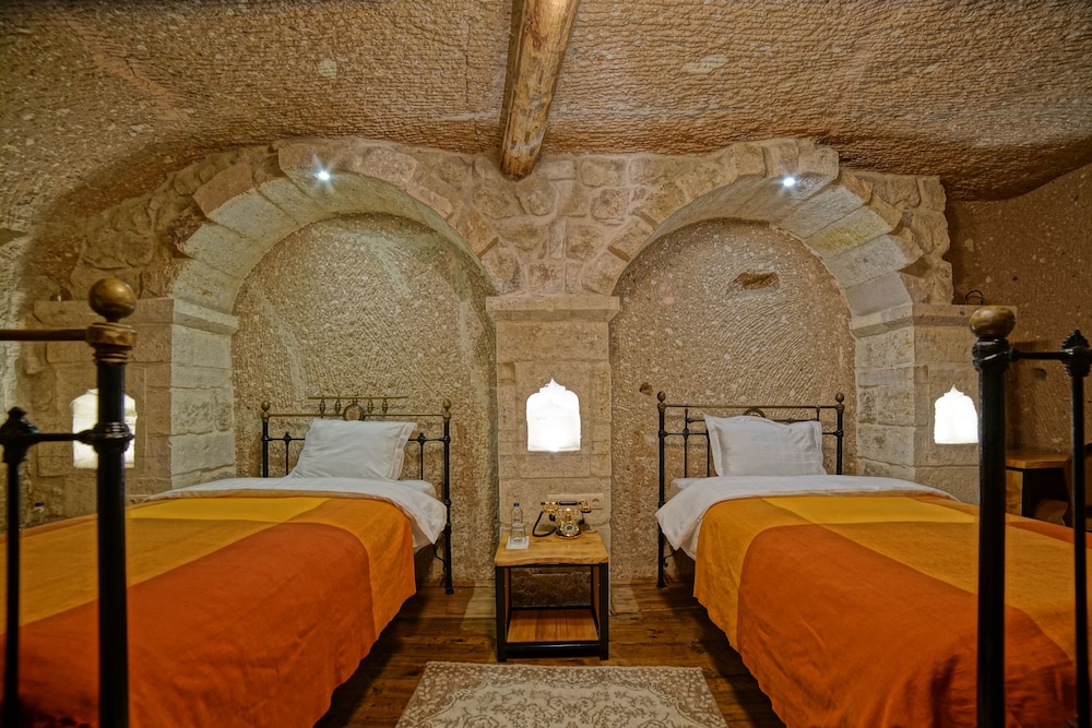 Family Suite - Photo 11