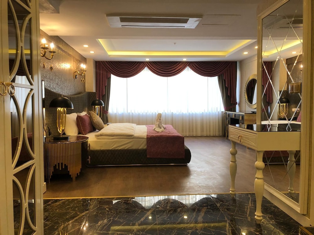 Deluxe Double Room, City View photo 1