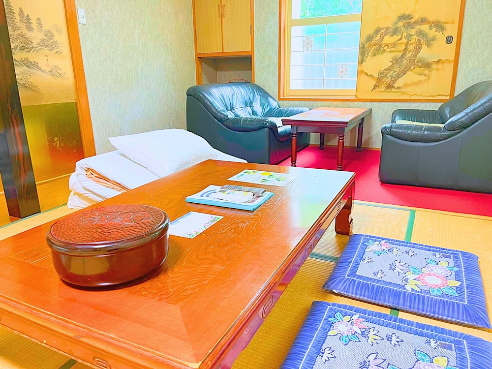 Casual Japanese-style Room for 4 people