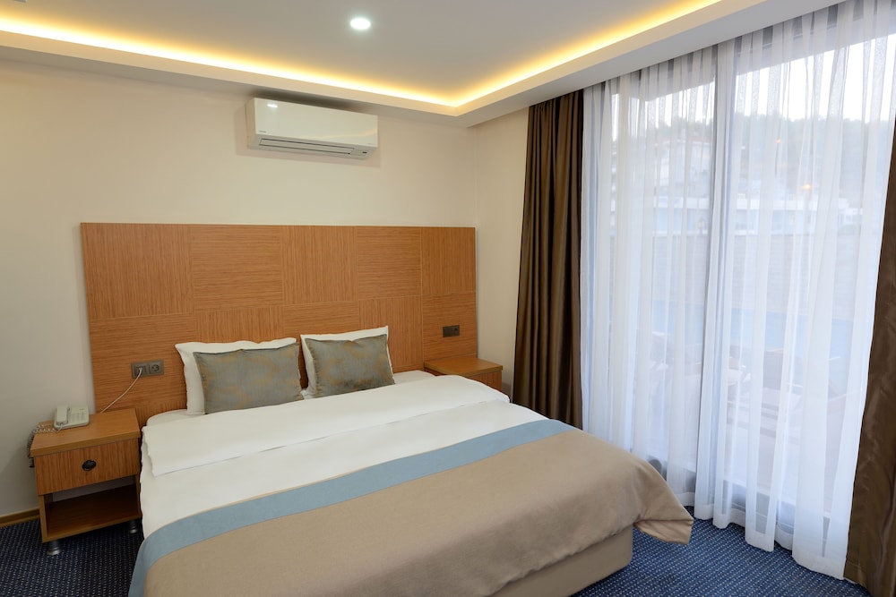 Classic Double or Twin Room