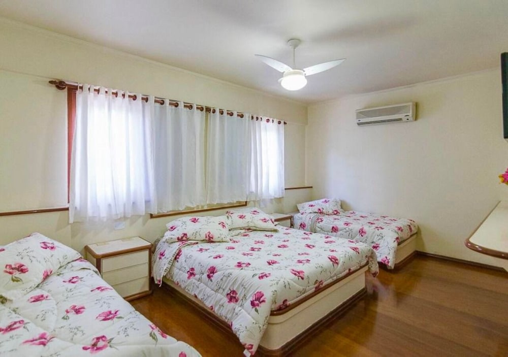 Deluxe Room, 1 Bedroom, Garden View photo 3