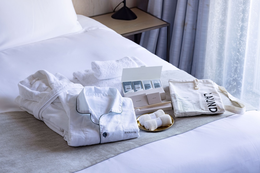 Deluxe Room, Non Smoking - Photo 2
