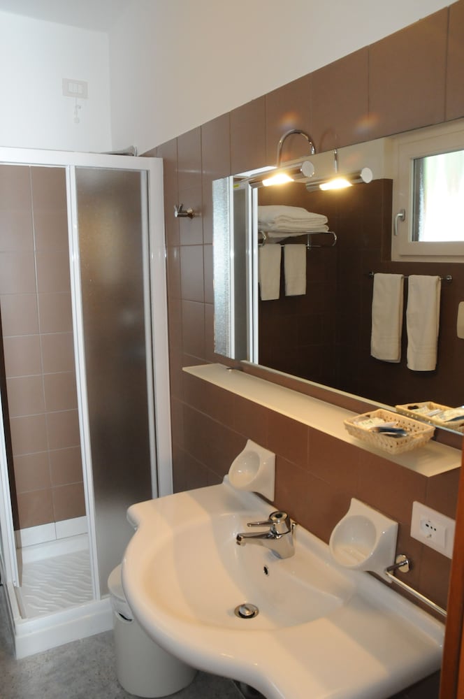 Triple Room - Photo 4
